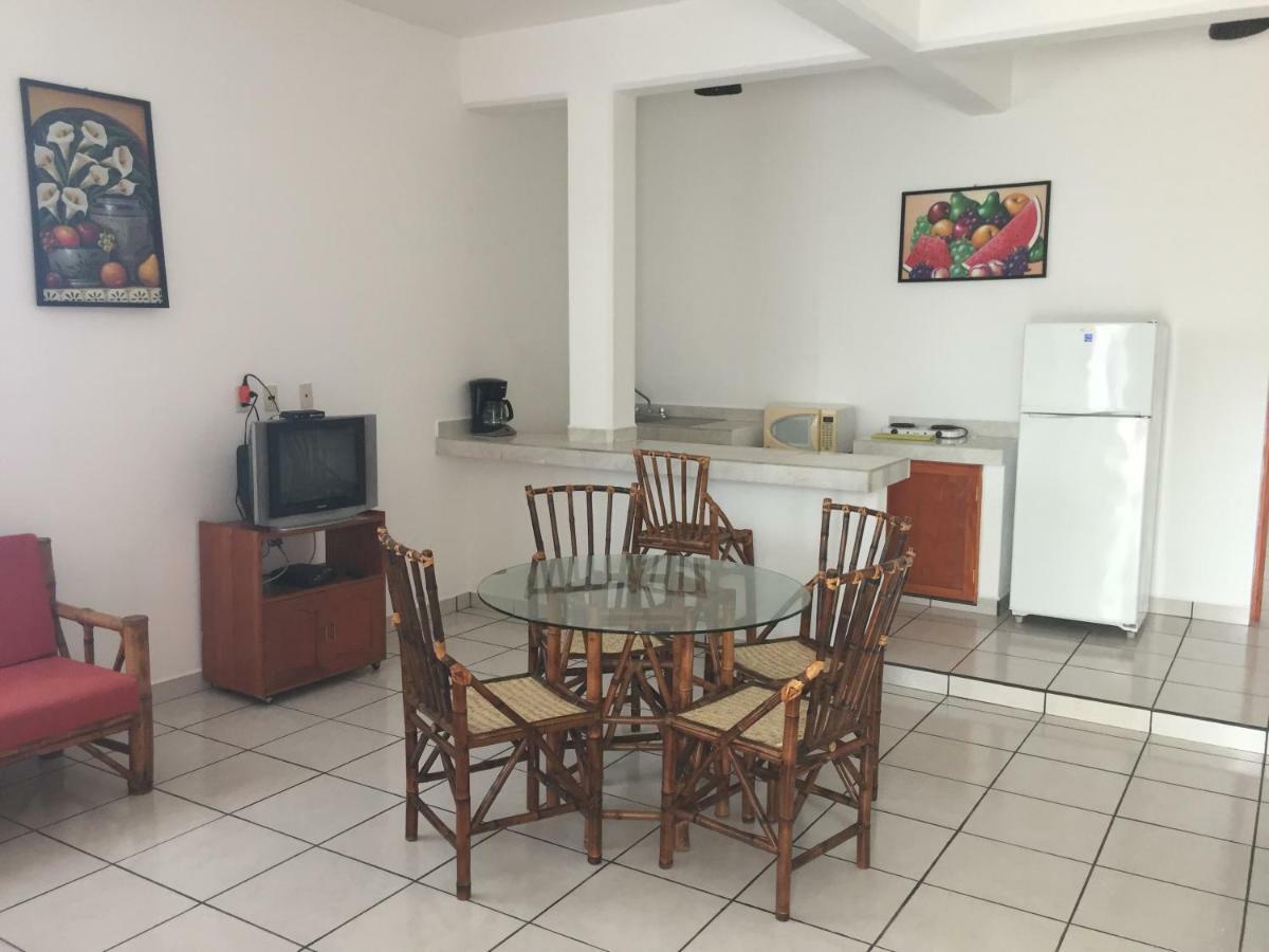 Departamentos Lalo Apartment Zihuatanejo Luaran gambar