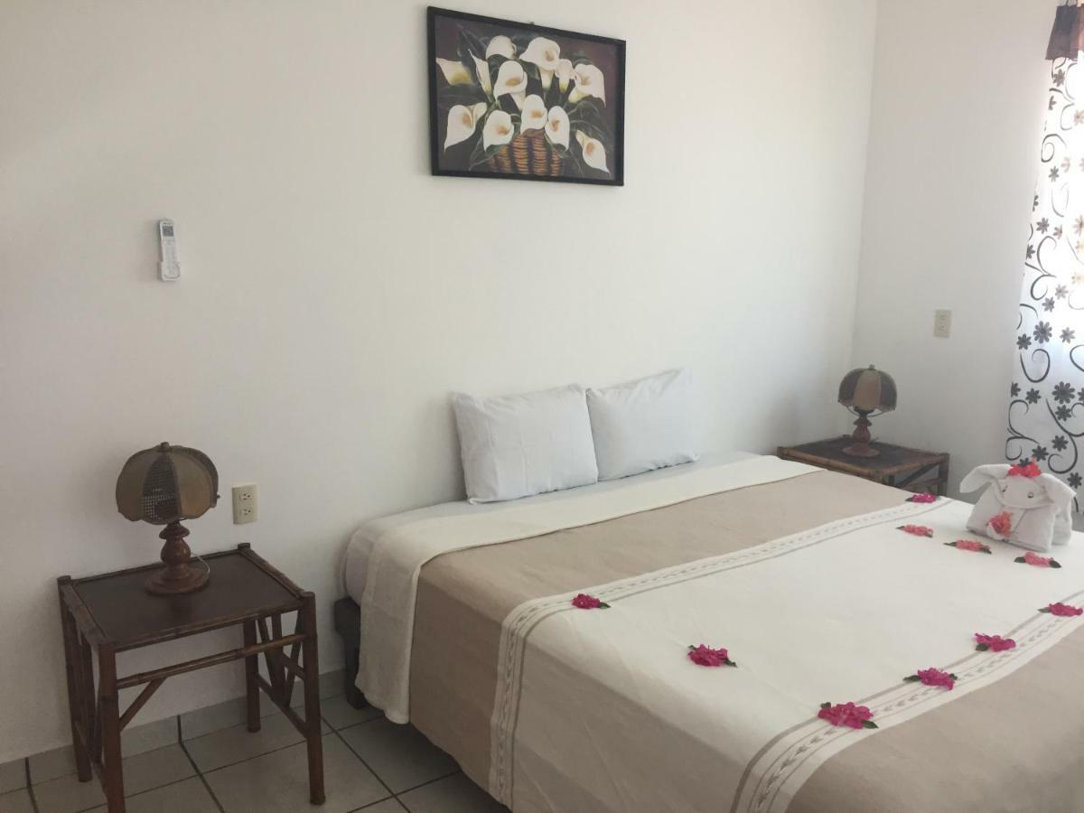 Departamentos Lalo Apartment Zihuatanejo Luaran gambar